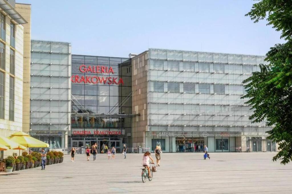Apartament W Scislym Centrum Krakowa Z Parkingiem! Exterior foto